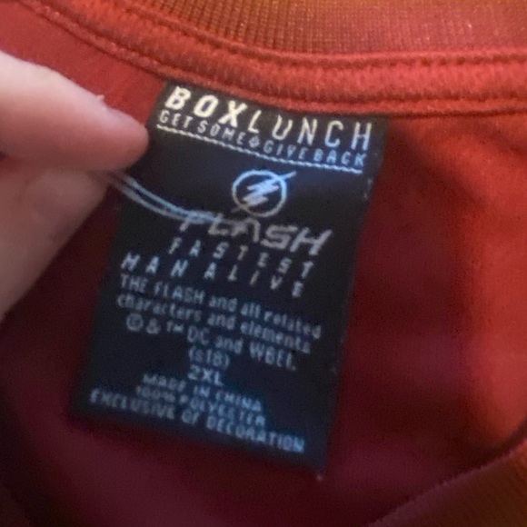 Box Lunch Flash Lighting Bolt Short Sleeve Jersey Size 2XL B26 - Picture 2 of 2